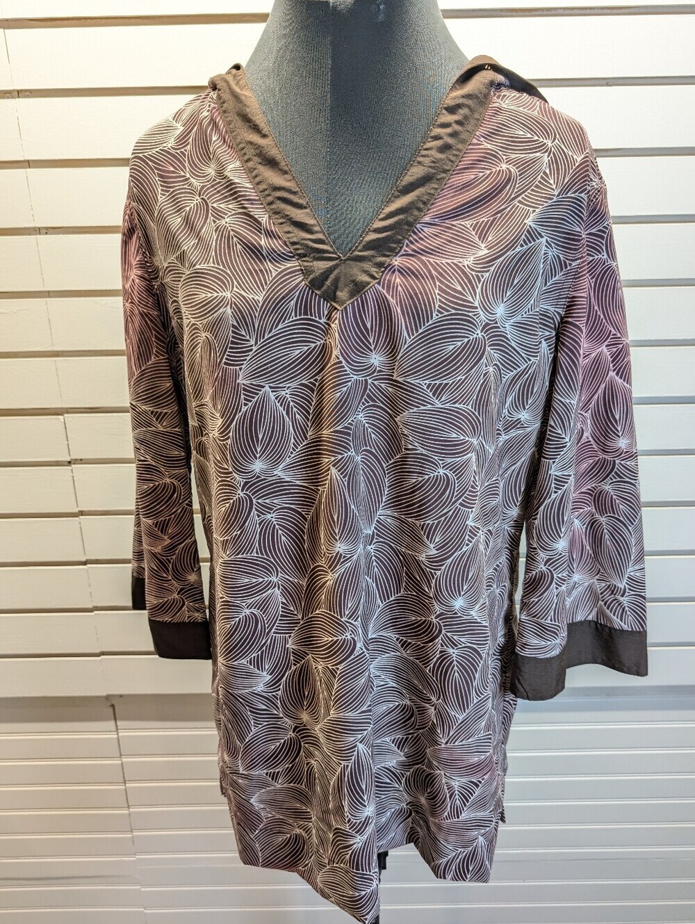 LL Bean Popover Hooded Beach Cover-Up Leaf Pattern Size Large EUC